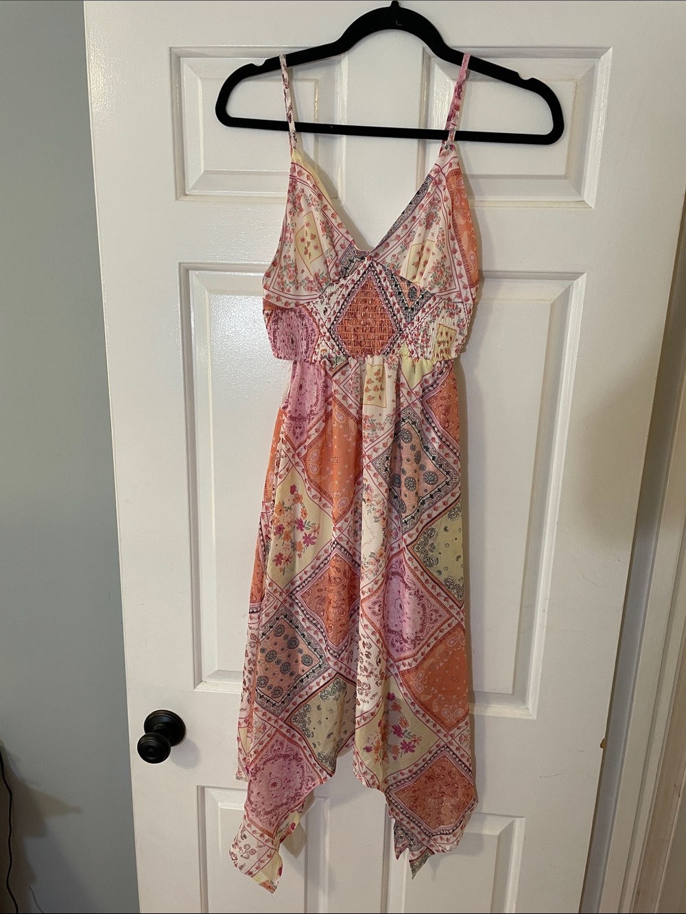 Almost Famous Pink & Peach Patchwork Handkerchief-Hem Dress medium